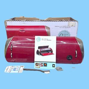 Cricut Cake Electronic Cutting Machine For Cake Decorating Extra Tools & Manual